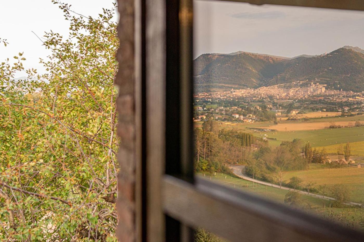 Fonte Chiara Villa Gubbio Exteriör bild